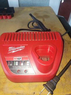 Milwaukee m12 charger