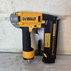 DEWALT 18-Gauge Pneumatic Brad Nailer