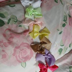 Girls hair accessories