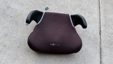 Cosco Booster Car Seat $10 pick up only bonanza and lamb