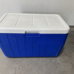 Coleman 50qt Ice Chest Cooler. -35ave & Glendale