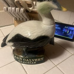 Vintage Lots Calvert Canadian Bottle 