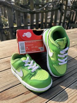 Nike Kids Dunk low green sneakers
