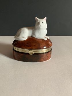 White Cat Hinged Trinket Box 1989 Andrea by Sadek