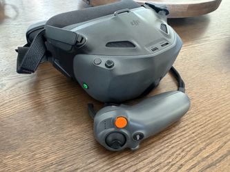 DJI Goggles N3 and Motion Controller 3