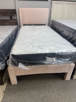 Twin Bed & Mattress