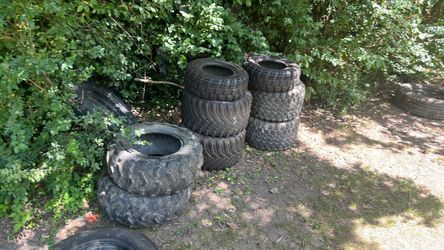 Atv/side by side tires