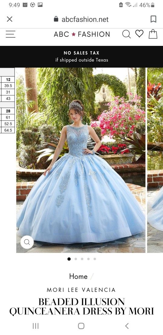 Quinceañera Or Sweet Sixteen Dress. Light Blue With Silver Accents. Small Size.  