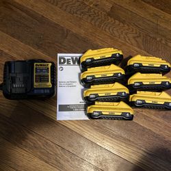 BRAND NEW Dewalt 4ah Batteries 6pack And Charger Set NEVER USED
