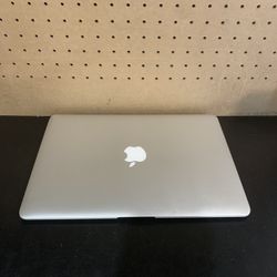 Macbook Air with Big Sur OS, 500GB SSD, and 8GB Ram
