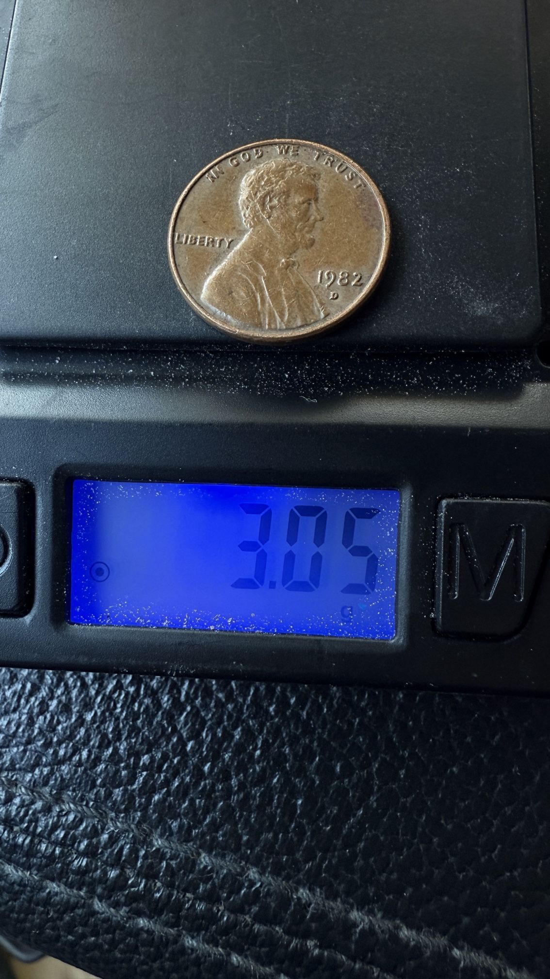 1982 Denver mint Lincoln one cent penny small date copper circulated