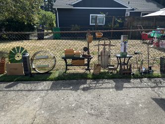 Yard Sale Sat And Sun 