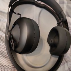 Nura Headphones