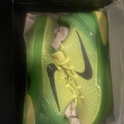 Kobe VI Protro Grinches
