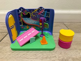 Gabby’s Dollhouse Carlita Purr-ific Play Room – Like New