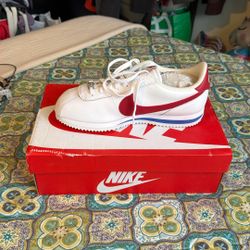 Nike Cortez Leather | New With Box  | Men’s 8 | Woman’s 9.5 