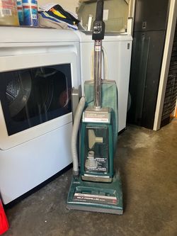 Hover Power Max Vacuum