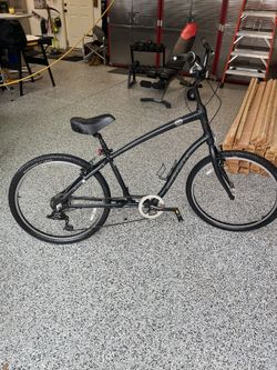 Trek hybrid, mountain bike, alpha aluminum