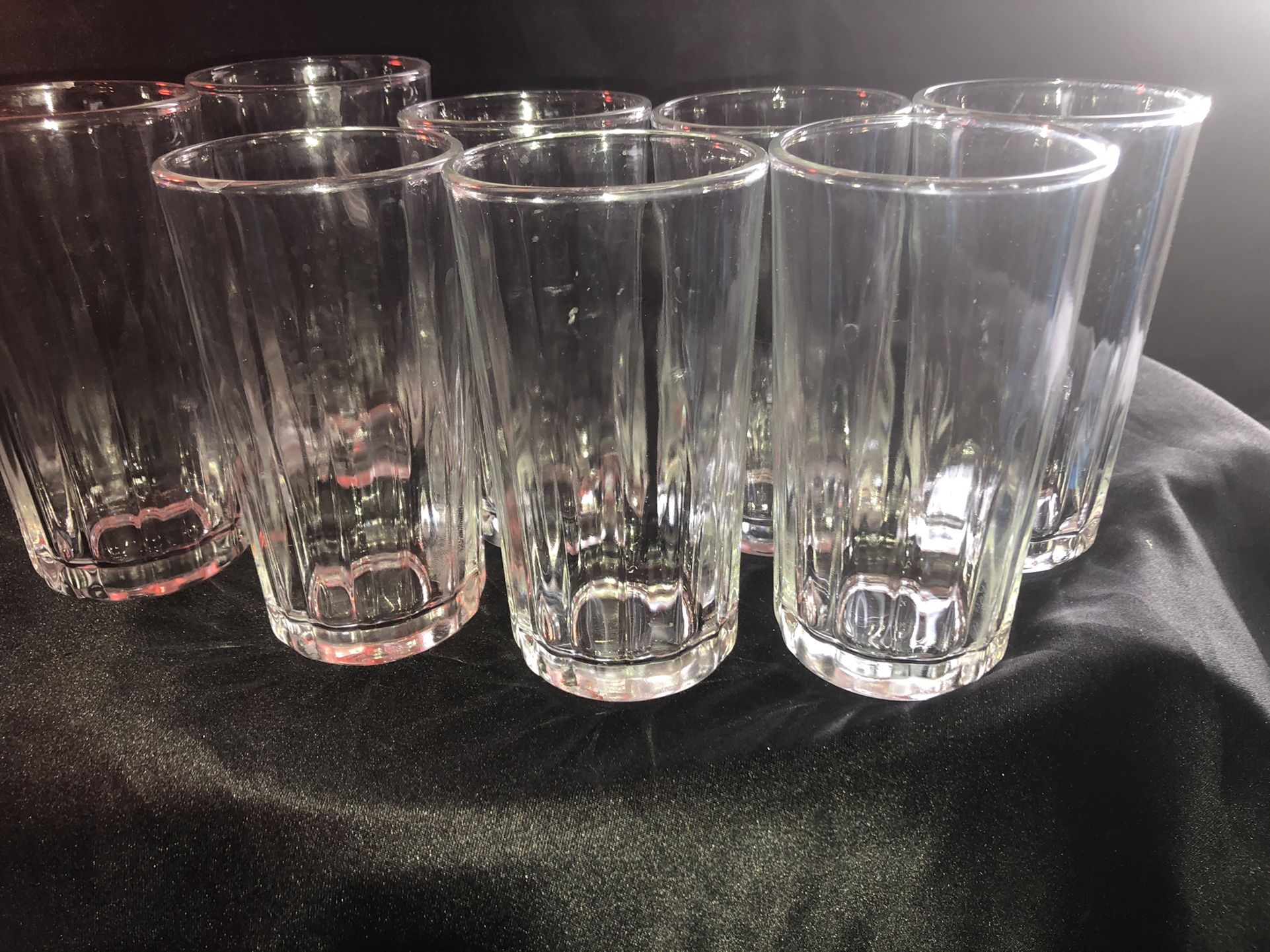 Beautiful Glassware 8 Tall, 4 Medium, 2 Short. 14 Glasses In This Set. All For $35