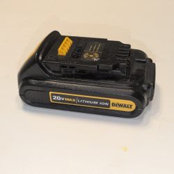 DeWalt battery 3 available