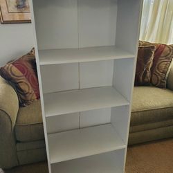 White Bookcase / Bookshelf - 3-Shelves

