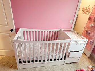 Convertible Crib Changer Combo