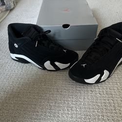 🔥Jordan 14 Retro Black/White - Size 10.5 Lightly Used🔥