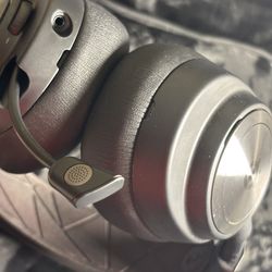 Artic nova pro steel series wireless headset