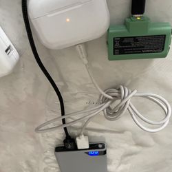 Power bank mini for accessories only not for phones!