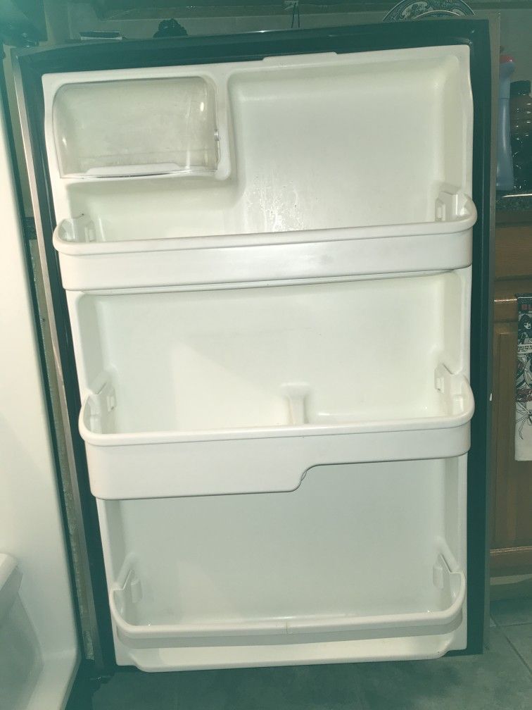 Frigidaire Refrigerator