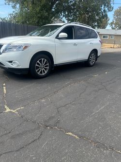 2014 Nissan Pathfinder