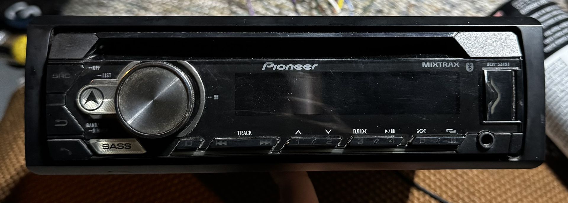 Pioneer Single Din Stereo 