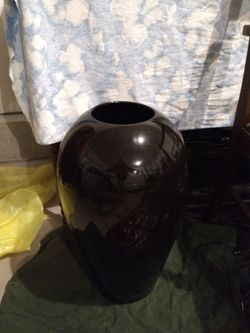 Ceramic floor vase