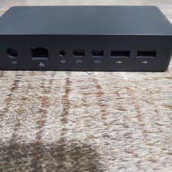 Microsoft 1661 Docking Station