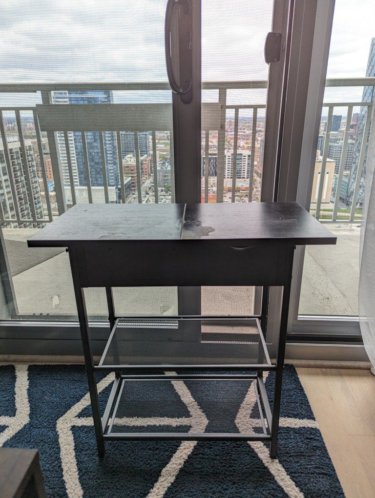 End Table With Outlets And USB Ports