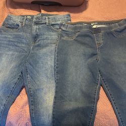 Women’s Jeans/ Jeggings  Large