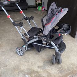 Stroller 