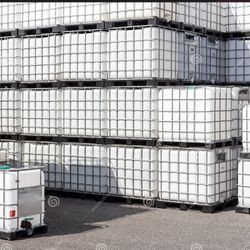 IBC  Totes Quality 275 Gallons  And 330 Gallons Tanks  