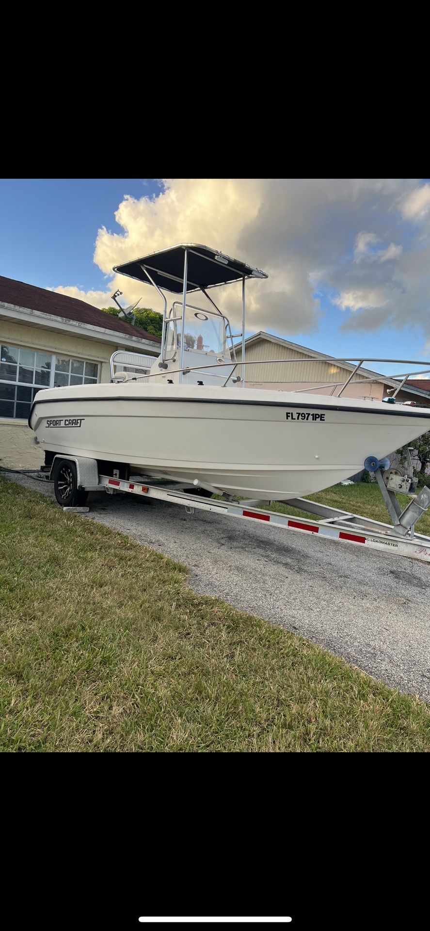 Center Console Boat 