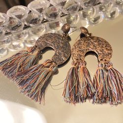 Accessories /ring/earring / Necklace / Chain