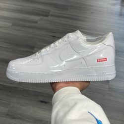 Nike Air Force 1 Low Supreme White