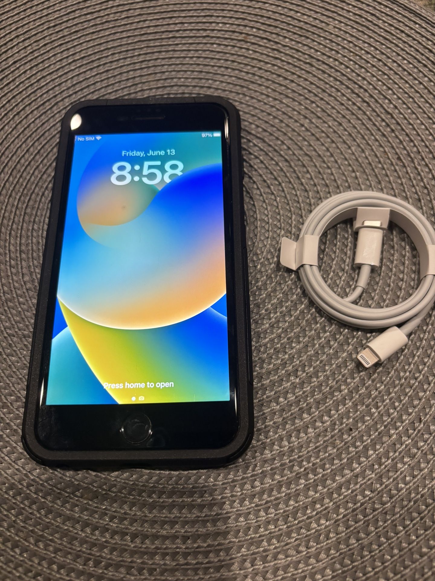 Unlocked iPhone 8 Plus Space Grey 64 GB