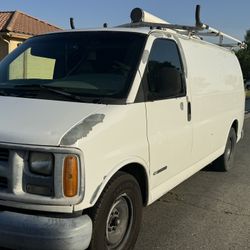 Cargo Van 