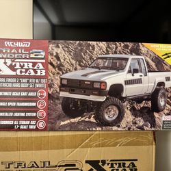 RC4WD Trail Finder 2 "LWB" 1/10 RTR 4WD Scale Trail Truck [RC4ZRTR0064]