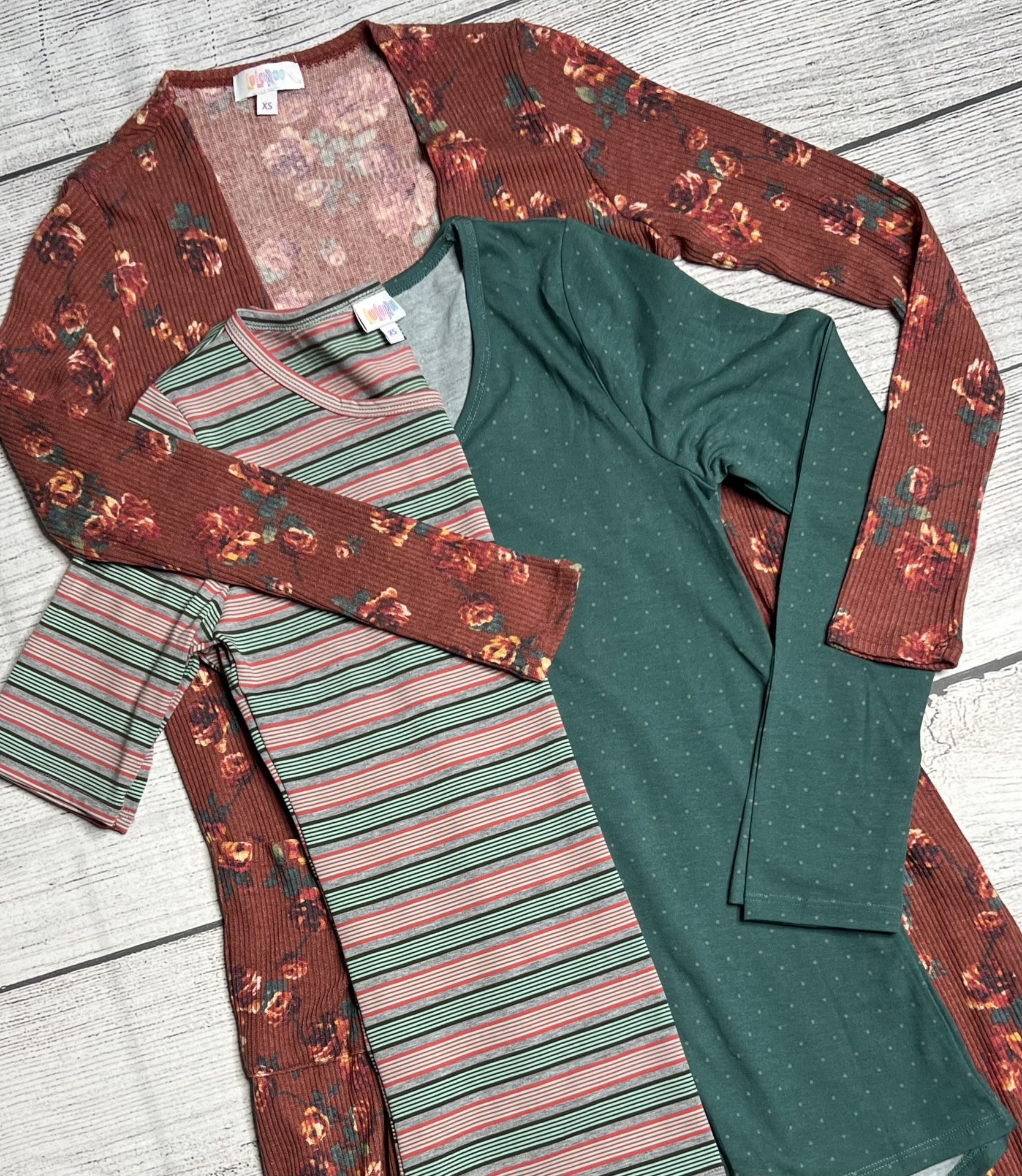 🍁LuLaRoe 3 Item Bundle Gigi,Lynnae & Sarah Size XS