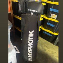 Hypnotik Punching Bag & Glove Set 
