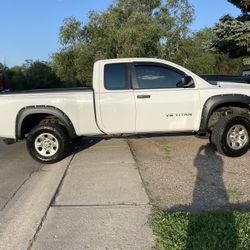 2005 Nissan Titan