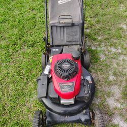 Honda Self Propelled Lawn Mower 