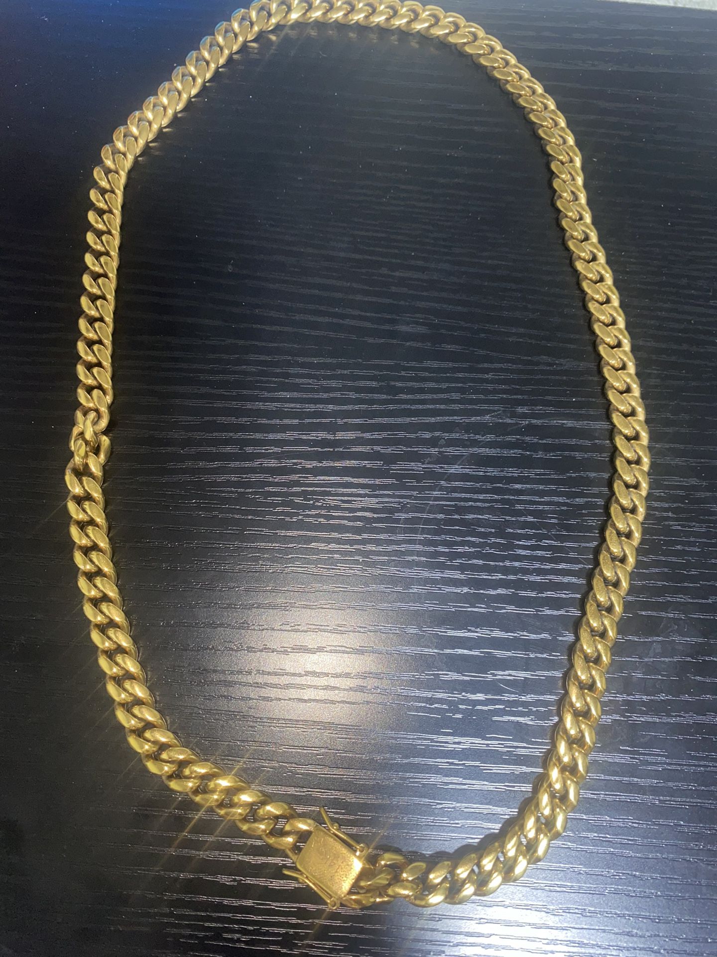 Gold Cubana