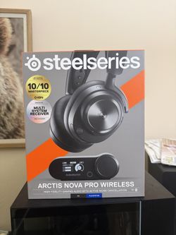 SteelSeries - Arctis Nova Pro Wireless Multi Gaming Headset